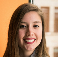 Portrait de Victoria Lawson, dirigeante et directrice financière d'une entreprise de trading financier